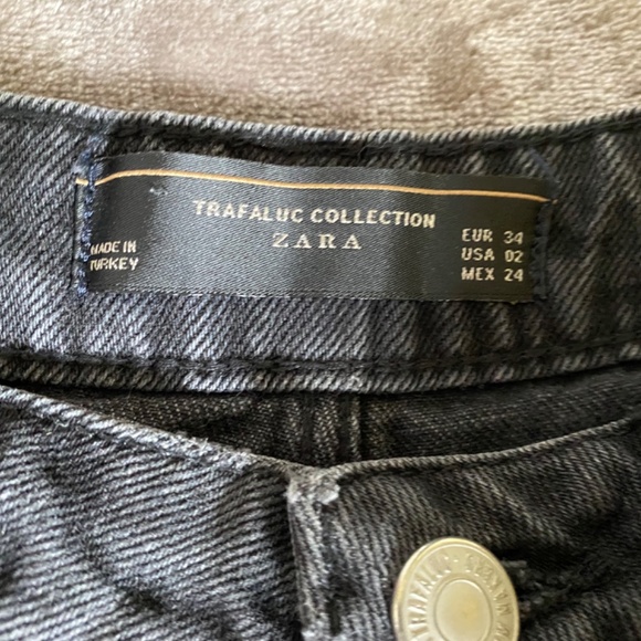 Zara Jean Shorts - Picture 3 of 3